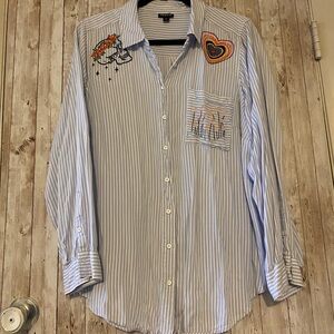 Torrid Size 2 Striped Blue button down Shirt Embroidered heart skull flowers